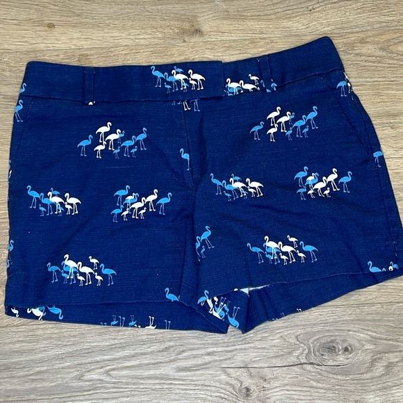 LOFT The Riviera 4" Short Navy Flamingo Size 8 - Picture 2 of 14